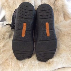timberland slippers fluffy